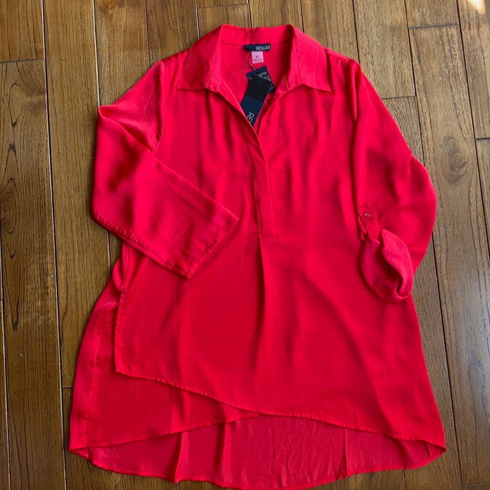 NWT-Renuar Scarlet Red 3/4 Sleeve Blouse❤️